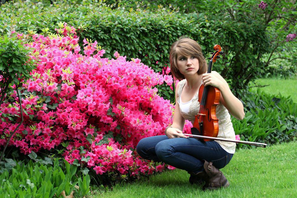http://www.taylordavisviolin.com/wp-content/uploads/2012/05/Gallery-02.jpg